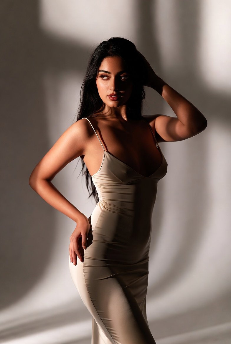 Curvy hot Jaipur escort model